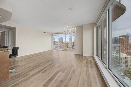 1900-817 15 Avenue Sw, Calgary, AB - Indoor Photo Showing Other Room