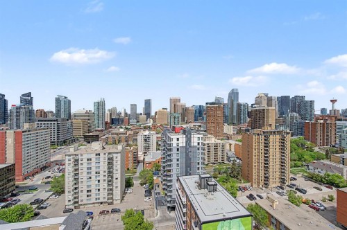 1900-817 15 Avenue Sw, Calgary, AB - Outdoor With View