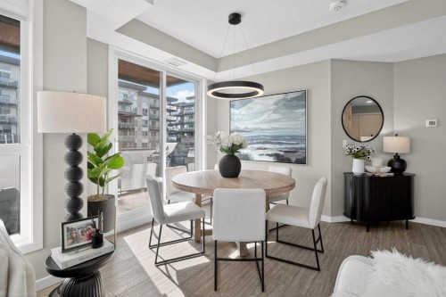 302-2231 Mahogany Boulevard Se, Calgary, AB - Indoor Photo Showing Dining Room
