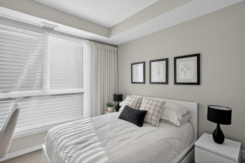 302-2231 Mahogany Boulevard Se, Calgary, AB - Indoor Photo Showing Bedroom