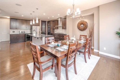 10 Aspenshire Place Sw, Calgary, AB - Indoor Photo Showing Dining Room