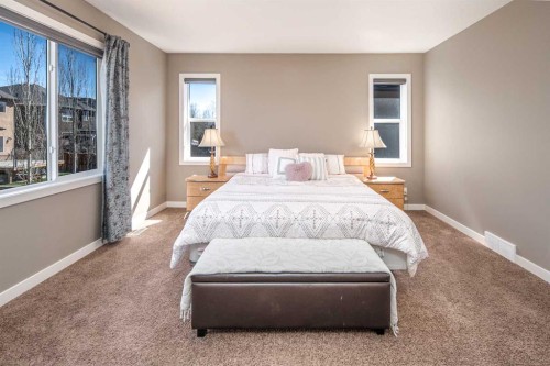 10 Aspenshire Place Sw, Calgary, AB - Indoor Photo Showing Bedroom