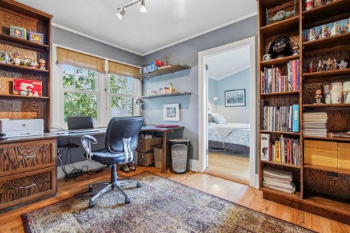 1909 21 Avenue Sw, Calgary, AB - Indoor Photo Showing Office