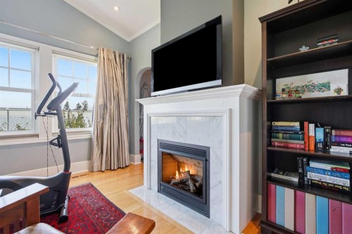 1909 21 Avenue Sw, Calgary, AB - Indoor With Fireplace