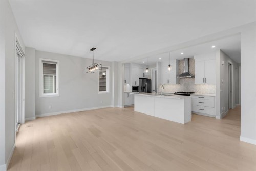 45 Carringsby Landing Nw, Calgary, AB - Indoor Photo Showing Kitchen With Upgraded Kitchen