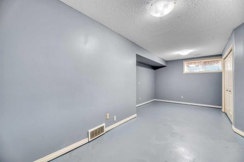 142 Ranch Ridge Court, Strathmore, AB - Indoor