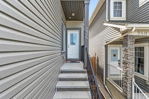 236 Nolanhurst Crescent Nw, Calgary, AB - Outdoor