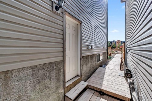236 Nolanhurst Crescent Nw, Calgary, AB - Outdoor With Exterior