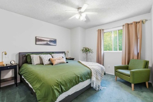 6503 Ranchview Drive Nw, Calgary, AB - Indoor Photo Showing Bedroom
