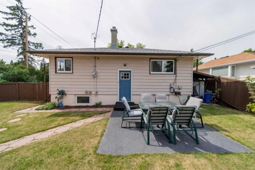 84 Waterloo Drive Sw, Calgary, AB - Outdoor With Exterior