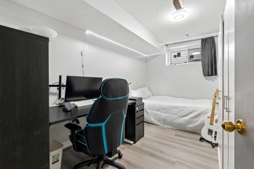10433 Hidden Valley Drive Nw, Calgary, AB - Indoor