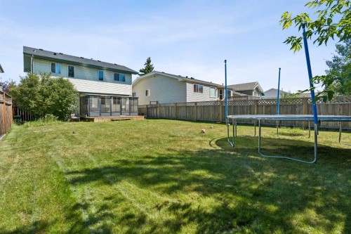 10433 Hidden Valley Drive Nw, Calgary, AB - Outdoor With Deck Patio Veranda With Backyard