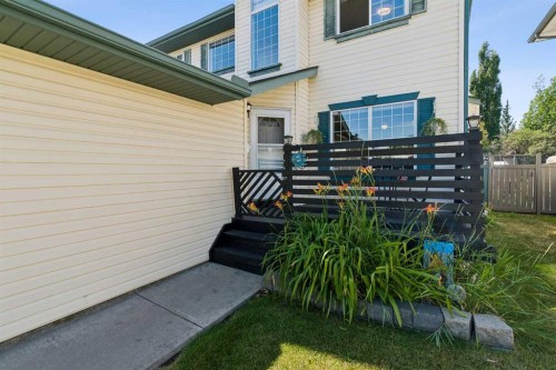 10433 Hidden Valley Drive Nw, Calgary, AB - Outdoor With Exterior