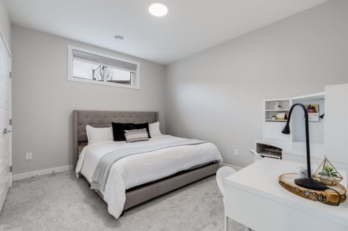 315 Monterey Place Se, High River, AB - Indoor Photo Showing Bedroom