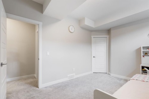 315 Monterey Place Se, High River, AB - Indoor
