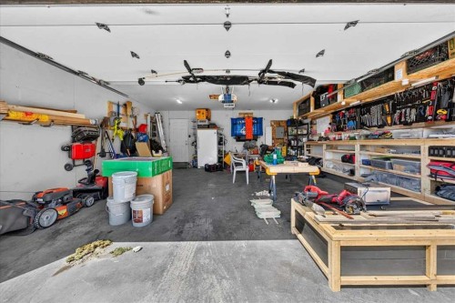 190 Cornerstone Crescent Ne, Calgary, AB - Indoor Photo Showing Garage