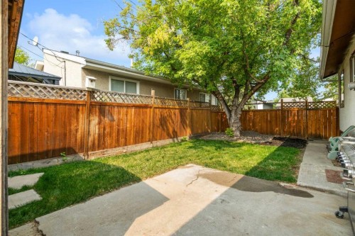 613 Olympia Crescent Se, Calgary, AB - Outdoor