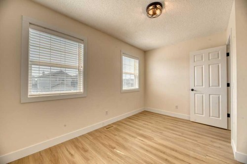 20 Taracove Crescent Ne, Calgary, AB - Indoor Photo Showing Other Room