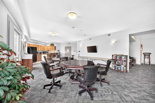 208-30 Cranfield Link Se, Calgary, AB - Indoor