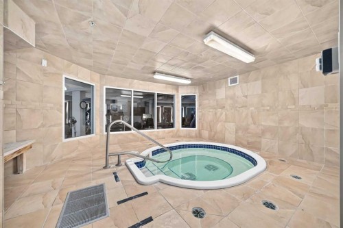 208-30 Cranfield Link Se, Calgary, AB - Indoor