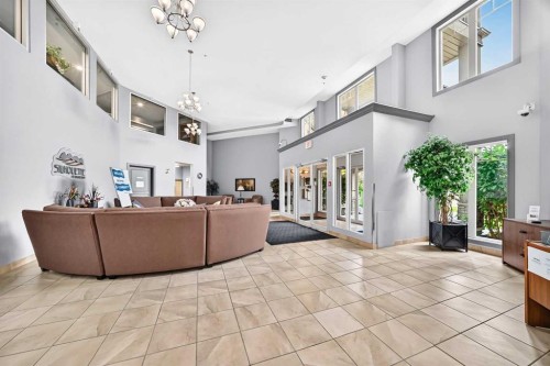 208-30 Cranfield Link Se, Calgary, AB - Indoor