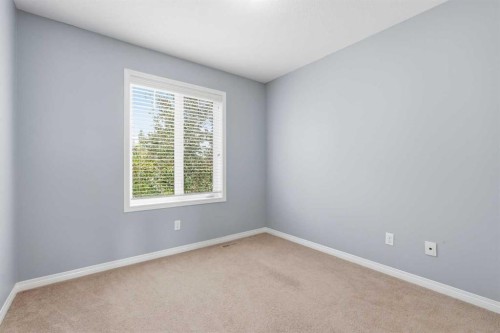 149 Prestwick Villas Se, Calgary, AB - Indoor Photo Showing Other Room