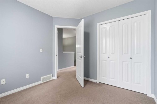 149 Prestwick Villas Se, Calgary, AB - Indoor