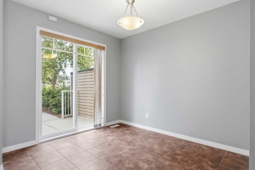 149 Prestwick Villas Se, Calgary, AB - Indoor Photo Showing Other Room
