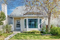 243 Erin Meadow Close  Calgary, AB T2B 3E6