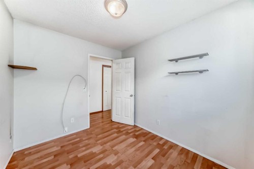 243 Erin Meadow Close, Calgary, AB - Indoor Photo Showing Other Room