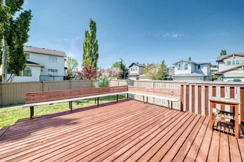 55 Eversyde Gardens Sw, Calgary, AB 