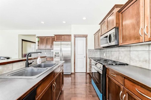 55 Eversyde Gardens Sw, Calgary, AB 