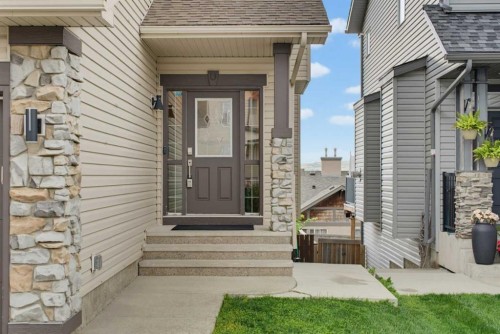 71 Pantego Way Nw, Calgary, AB - Outdoor