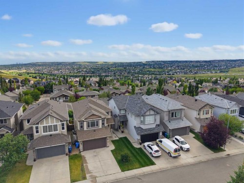 71 Pantego Way Nw, Calgary, AB - Outdoor