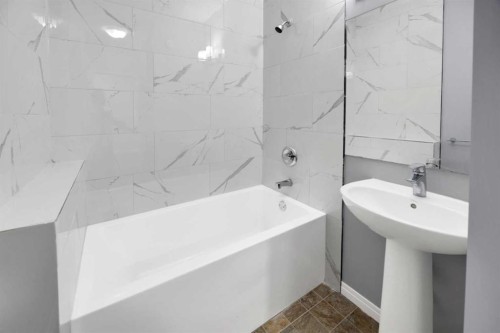 281 Cornerstone Passage Ne, Calgary, AB - Indoor Photo Showing Bathroom