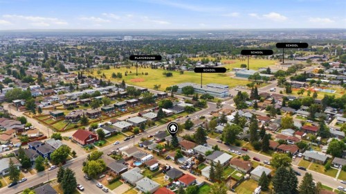 2622 42 Street Se, Calgary, AB - Outdoor With View