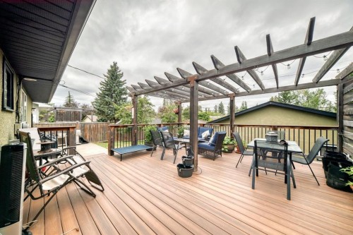 4824 41 Avenue Sw, Calgary, AB - Outdoor With Deck Patio Veranda With Exterior