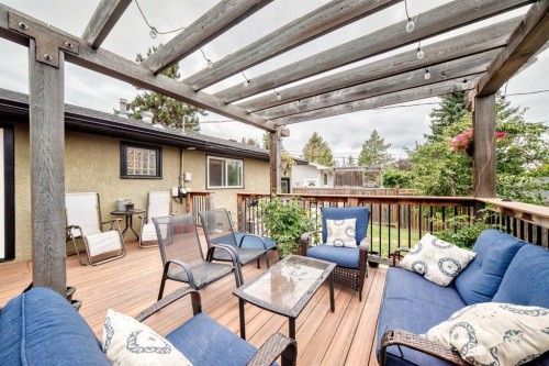 4824 41 Avenue Sw, Calgary, AB - Outdoor With Deck Patio Veranda With Exterior