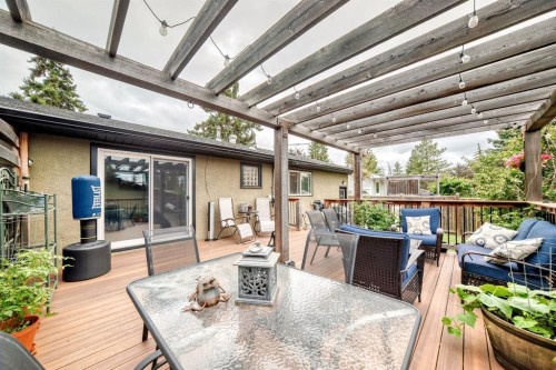 4824 41 Avenue Sw, Calgary, AB - Outdoor With Deck Patio Veranda With Exterior