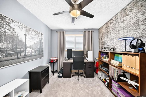 206 Panamount Grove Nw, Calgary, AB - Indoor Photo Showing Office
