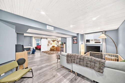 206 Panamount Grove Nw, Calgary, AB - Indoor