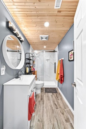 206 Panamount Grove Nw, Calgary, AB - Indoor Photo Showing Other Room