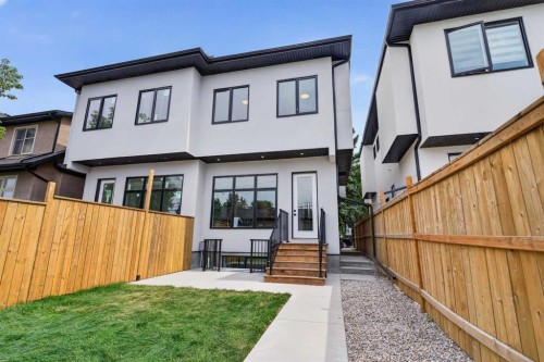 3613 2 Street Nw, Calgary, AB - Outdoor