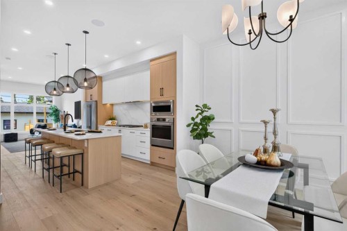 3613 2 Street Nw, Calgary, AB - Indoor
