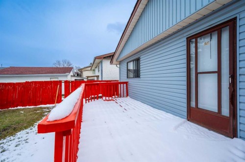 356 Falmere Road Ne, Calgary, AB - Outdoor With Exterior
