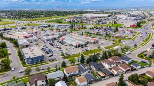 356 Falmere Road Ne, Calgary, AB - Outdoor With View