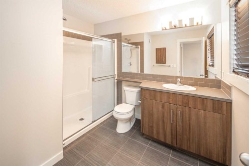 38 Nolanfield Road Nw, Calgary, AB - Indoor Photo Showing Bathroom