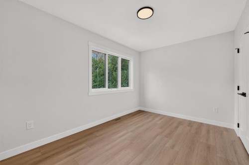 2022 12 Avenue Sw, Calgary, AB - Indoor Photo Showing Other Room