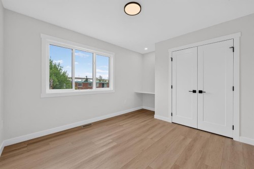 2022 12 Avenue Sw, Calgary, AB - Indoor Photo Showing Other Room