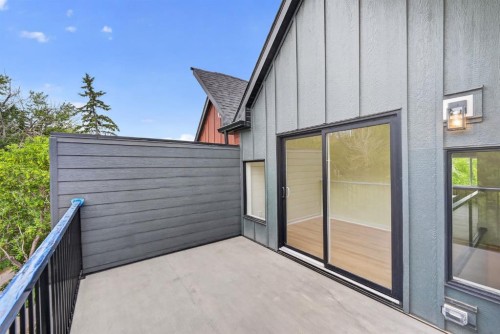 2022 12 Avenue Sw, Calgary, AB - Outdoor With Balcony With Exterior